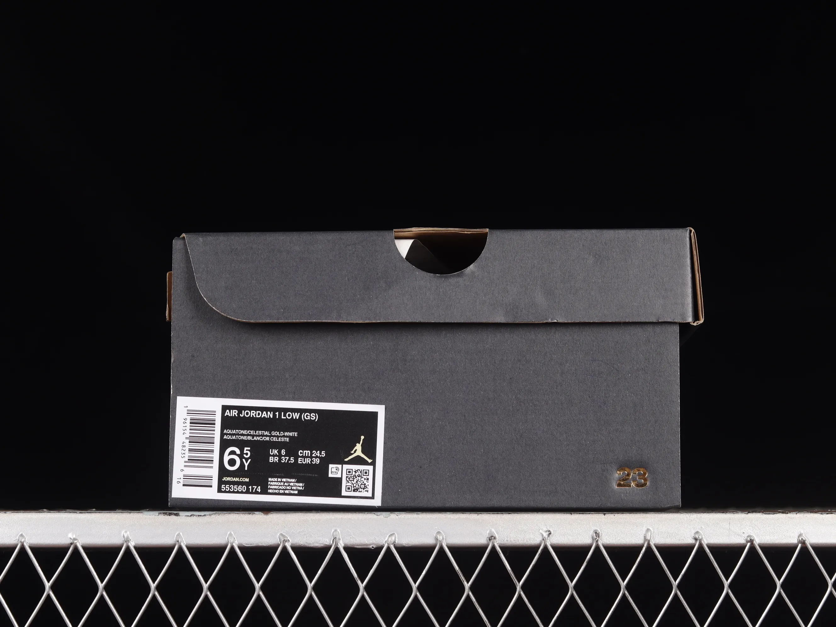 All categories Air Jordan Jordan series basketball shoes Air Jordan 1 Low Z version Air Jordan 1 Low "Aquatone" Joe 1 blue and white low-top cultural and casual sneakers 553560-174